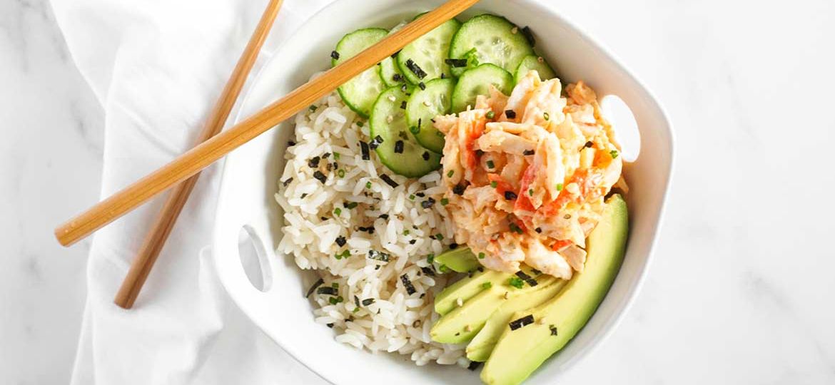 brown-rice-poke-bowl-with-fresh-vegtables