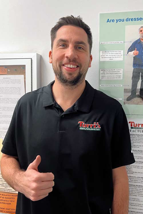 turris-employee-smiling